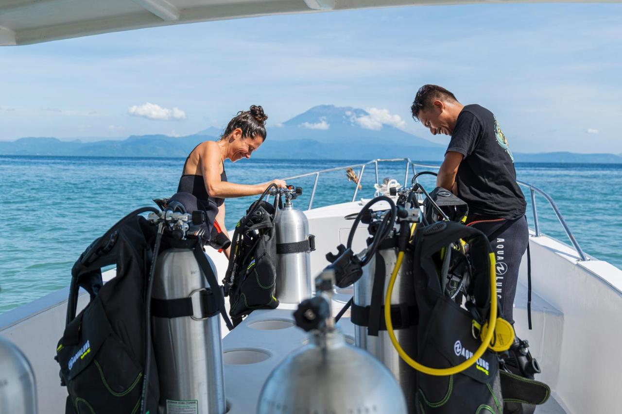 Deep Roots Dive & Yoga Resort Ped エクステリア 写真